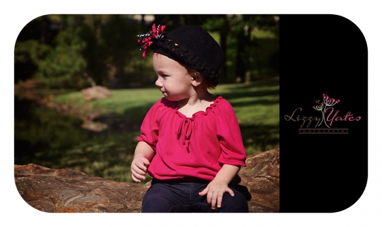 One year old girl photographed in West Little Rock by child photographer Lizzy Yates