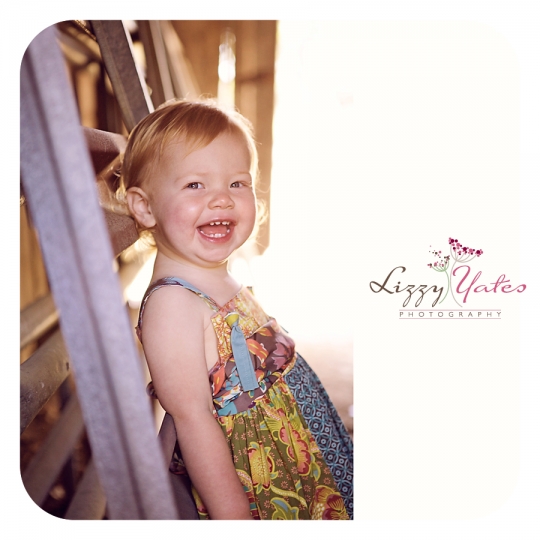 Little Rock Childrens Photographer with special holiday photo sessions