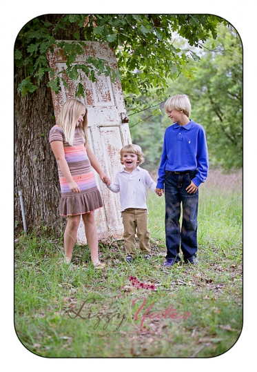 Arkansas photographer does family pictures for the holidays