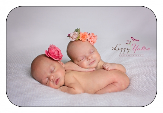 little rock twin newborn photographer